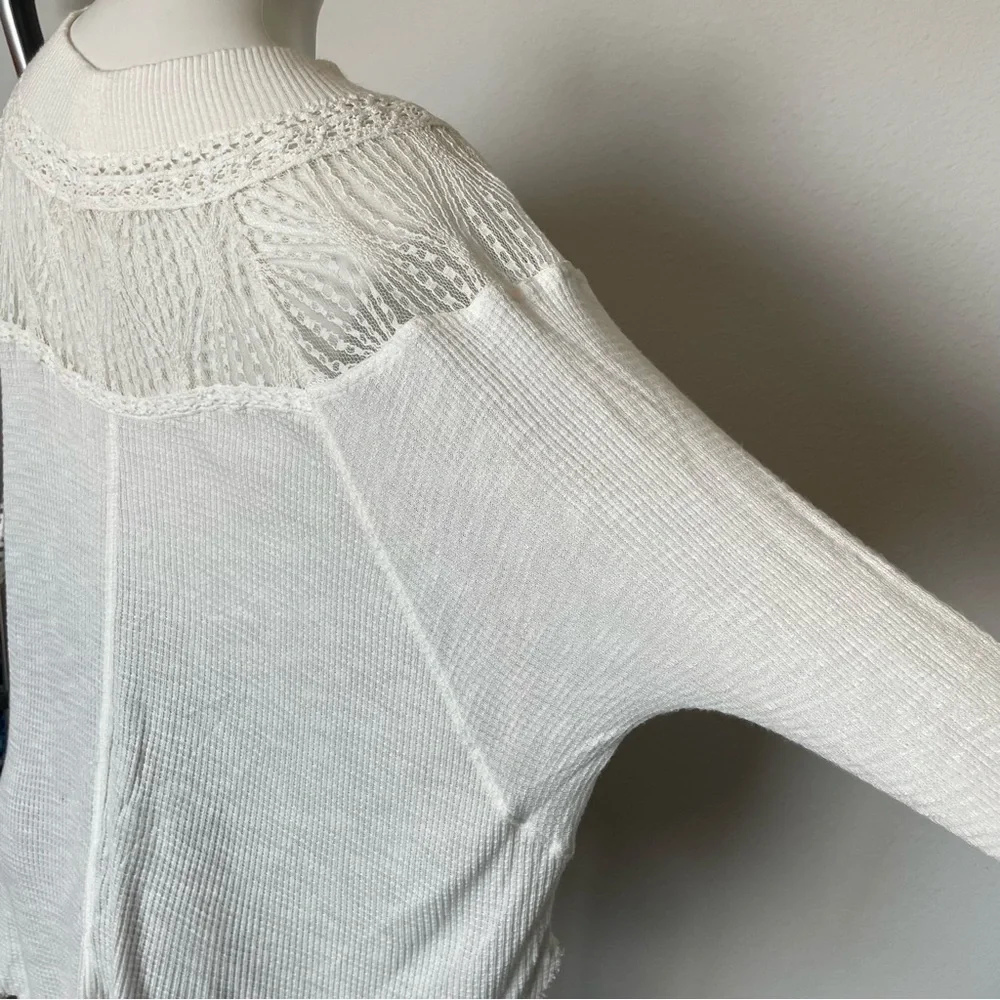 Free People - Spring Valley Long Sleeves Top | Women Small | Ivory Crotchet Lace